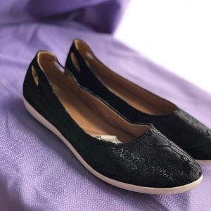 Clark’s collection shoes